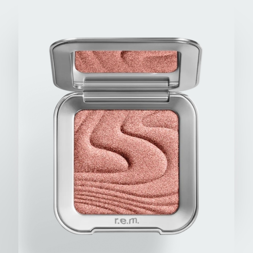 r.e.m. beauty - interstellar highlighter topper - MISS URANUS, 8 g/0.28 oz, NIB